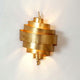 Wandleuchte Banderole Eisen Gold, stilvolle Wandlampe aus goldfarbenem Eisen, spiralförmiges Design.
