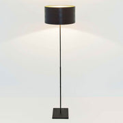 Stehleuchte Bambus Eisen Braun-Schwarz mit schwarzem Lampenschirm und modernem Design für Ihr Zuhause.