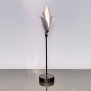 Tischleuchte Piccola Airone Eisen Schwarz-Silber mit elegantem, floralem Design und glänzender Oberfläche