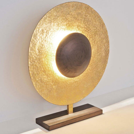 Lampada da tavolo a 3 luci Villino in ferro marrone-nero-oro con elegante design dorato e base in legno.