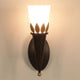 Wandleuchte Torcia Foglie Eisen-Glas Braun-Schwarz-Gold an der Wand, elegantes Lichtdesign.