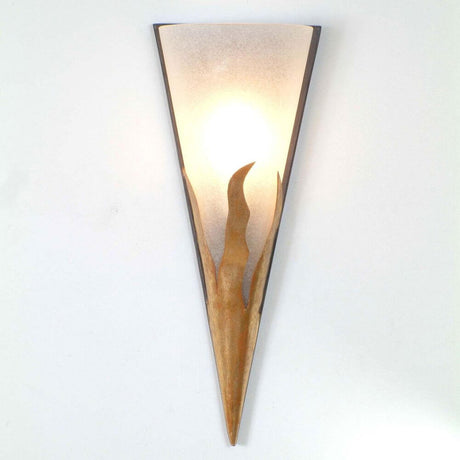 Væglampe Luce jern-glas brun-sort-guld monteret på væggen med en elegant form.