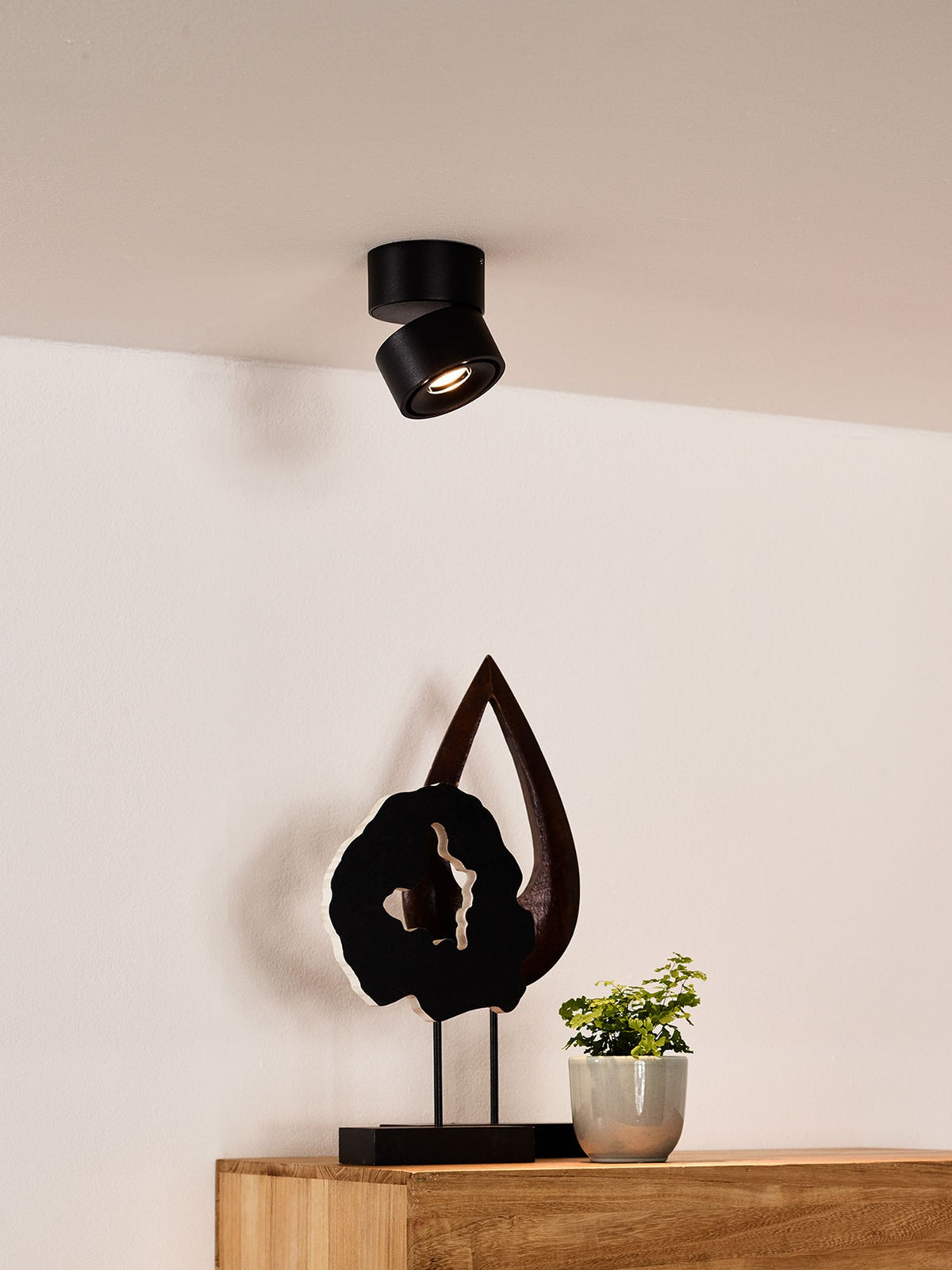 LED-Deckenspot Yumiko dimmbar drehbar (1)