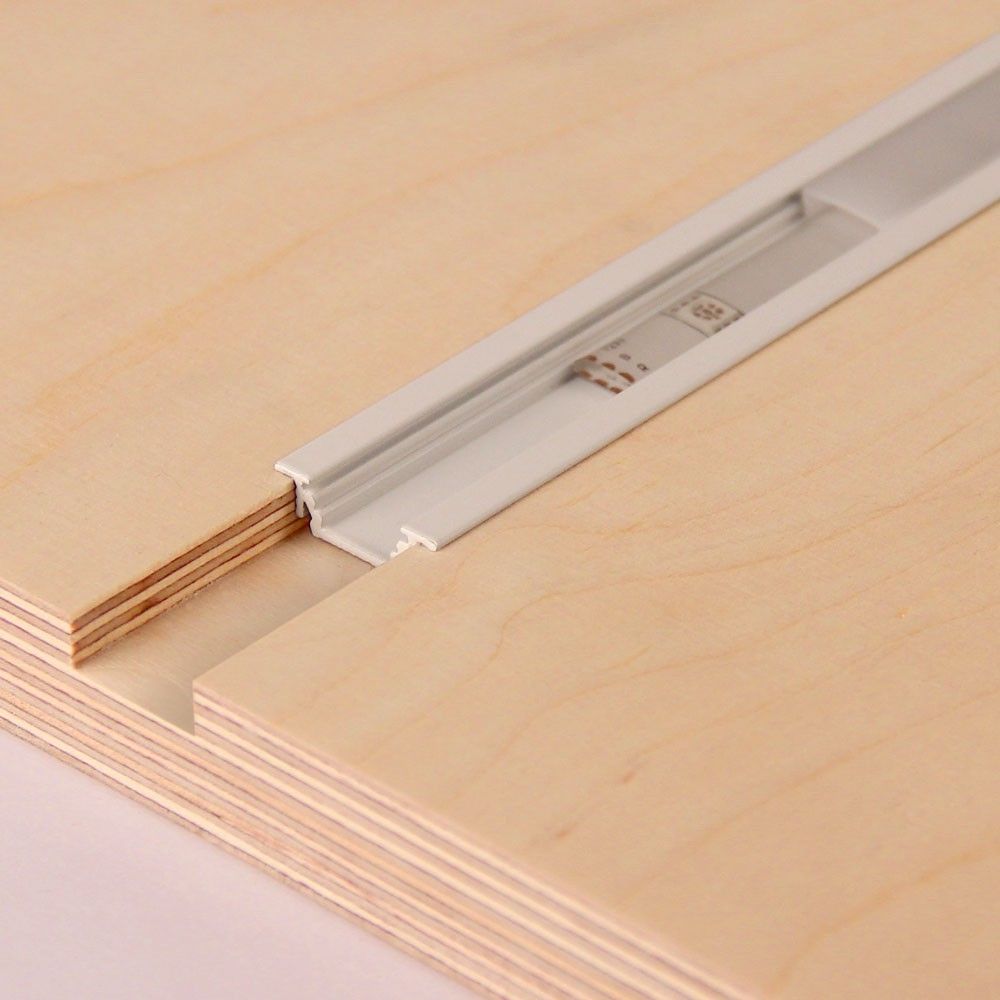 Einbauprofil flach 200cm Weiß ohne Abdeckung für LED-Strips in Holzbeschichtung