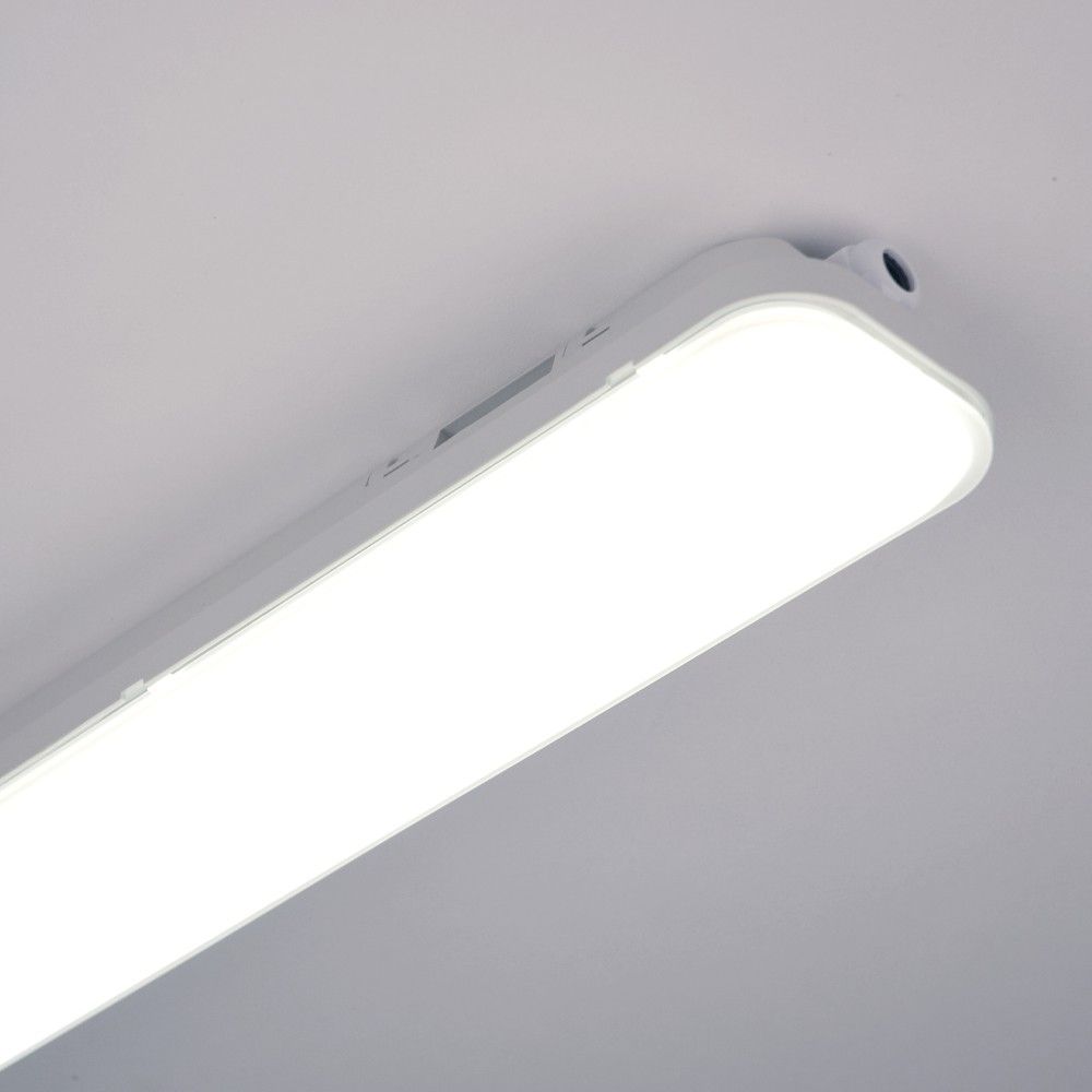 LED -badkar lampdammtät 2100 lm 60 cm IP65