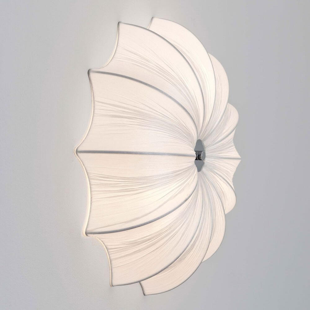 Lampa ścienna 3-płomienna Sultano bawełna biała na ścianie, piękny design z wysokiej jakości bawełnianym pokryciem.