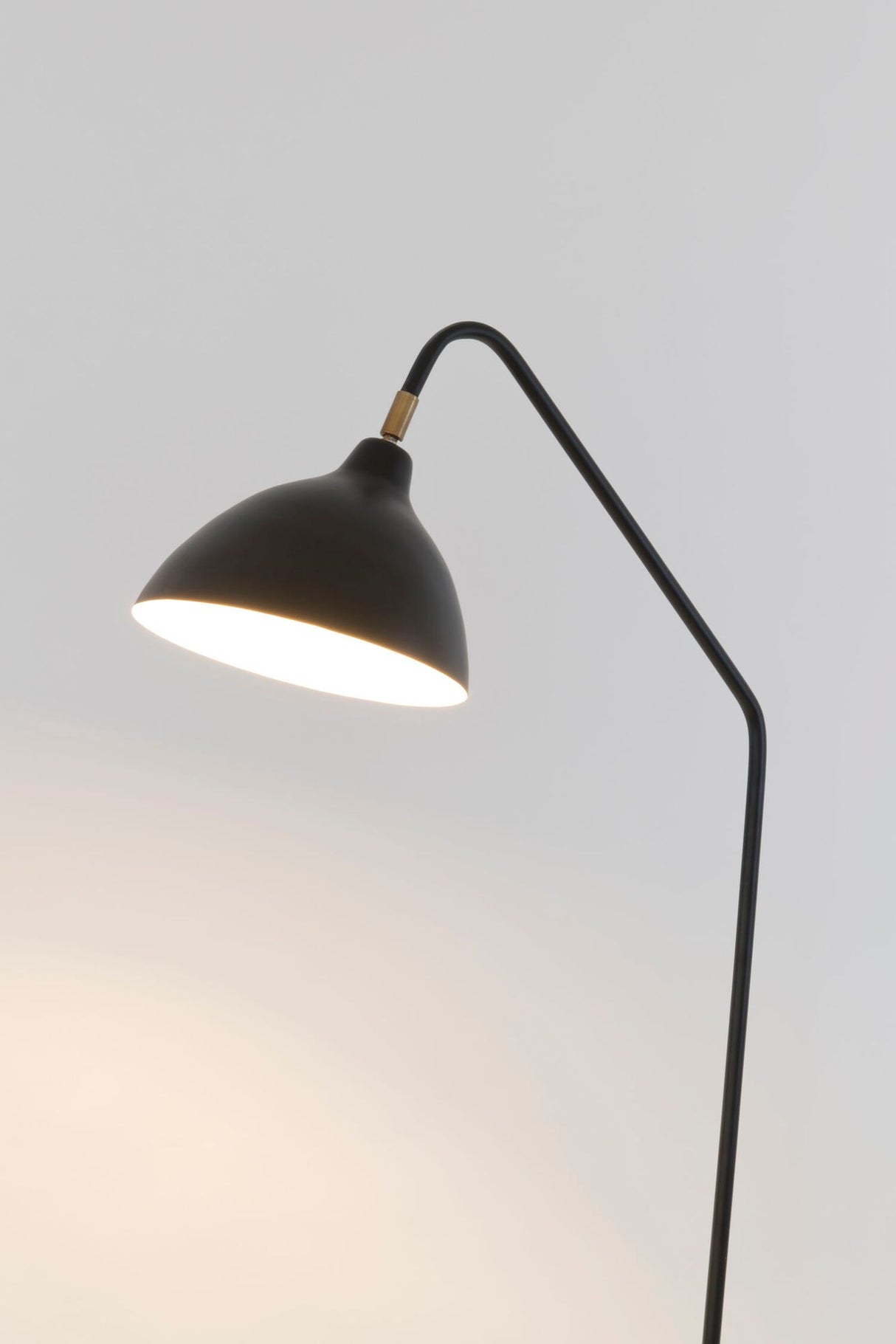 Stehlampe Classico mit Schirm Rund 157 cm Schwarz