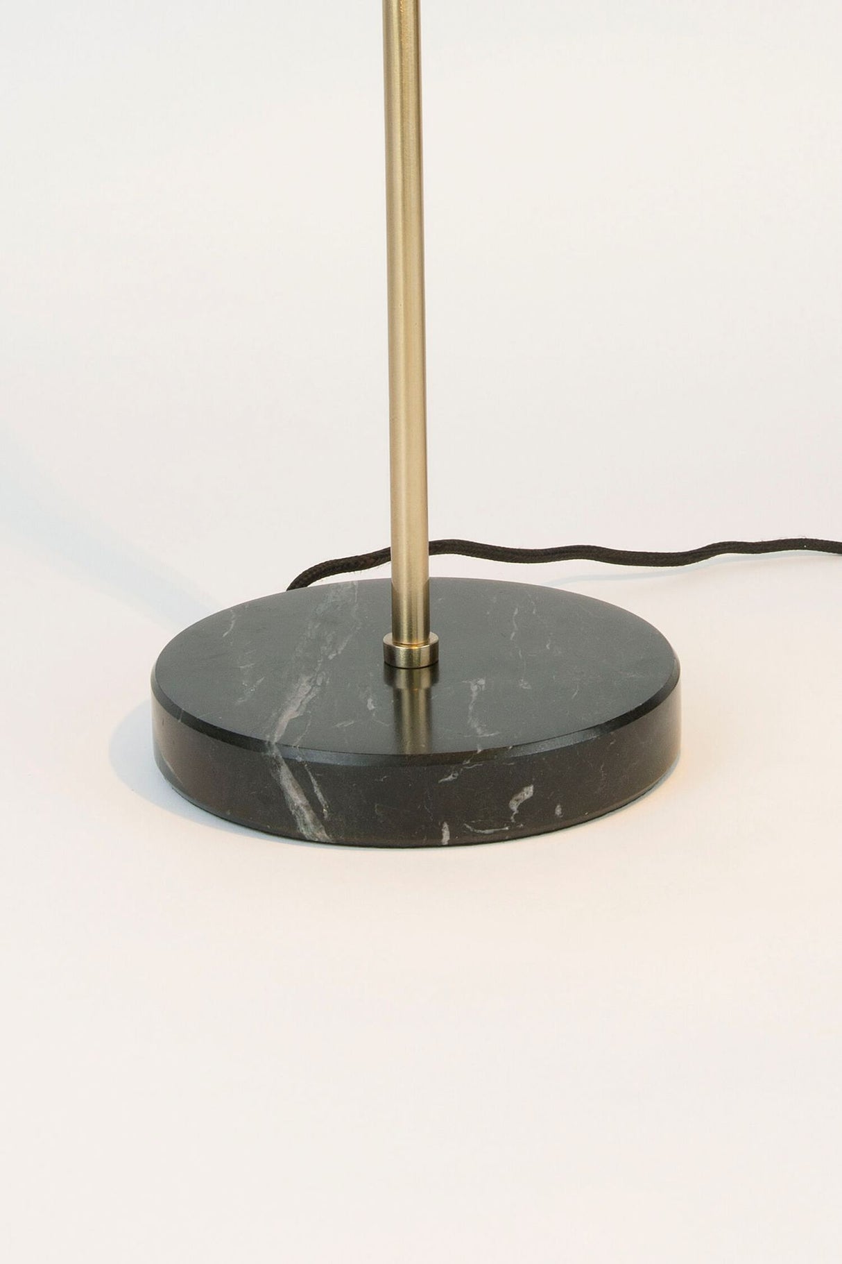 Tischlampe Oktavia Marmor Marmorfuß mit Schirm
