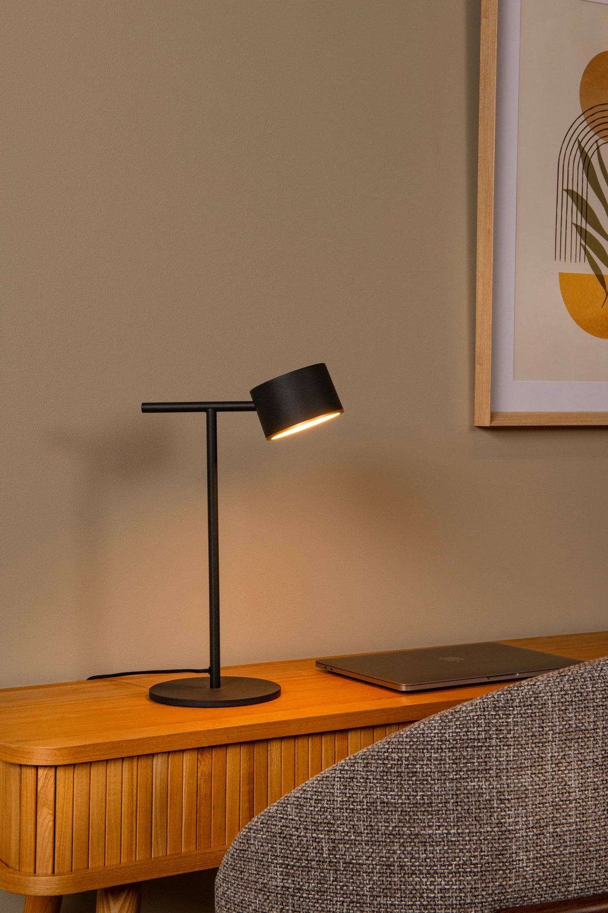 LED-Tischleuchte Gian mit Touchdimmer (3)