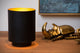 Candeeiro de mesa Suzy de 1 luz, formato cilíndrico, preto, latão 16cm (3)