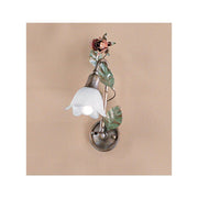 Rosaio Wandleuchte Gold-Silber-grün 29cm mit Blumen-Design und Glaslampenschirm.