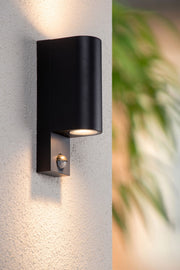 Buitenwandspot Zaro 2-lichts met bewegingsmelder IP65 Zwart (1)