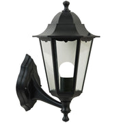 Cardiff outdoor wall light in black, made of black lacquered aluminum and clear glass, elegant and modern.