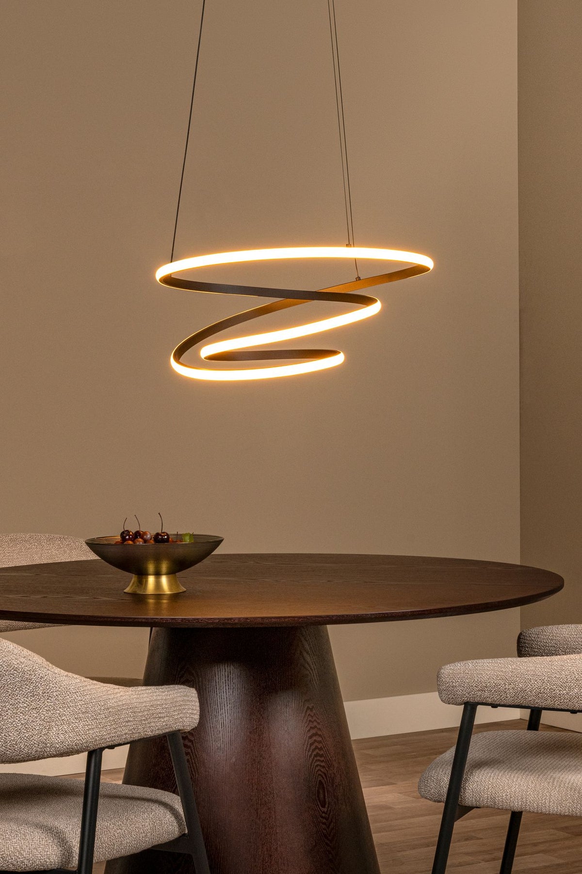 LED-Espiral pendant light dimmable CCT height-adjustable aluminium (3)