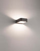 Acqua LED Außenwandleuchte 3000K Dunkelgrau IP54 an einer Wand mit sanftem Licht.