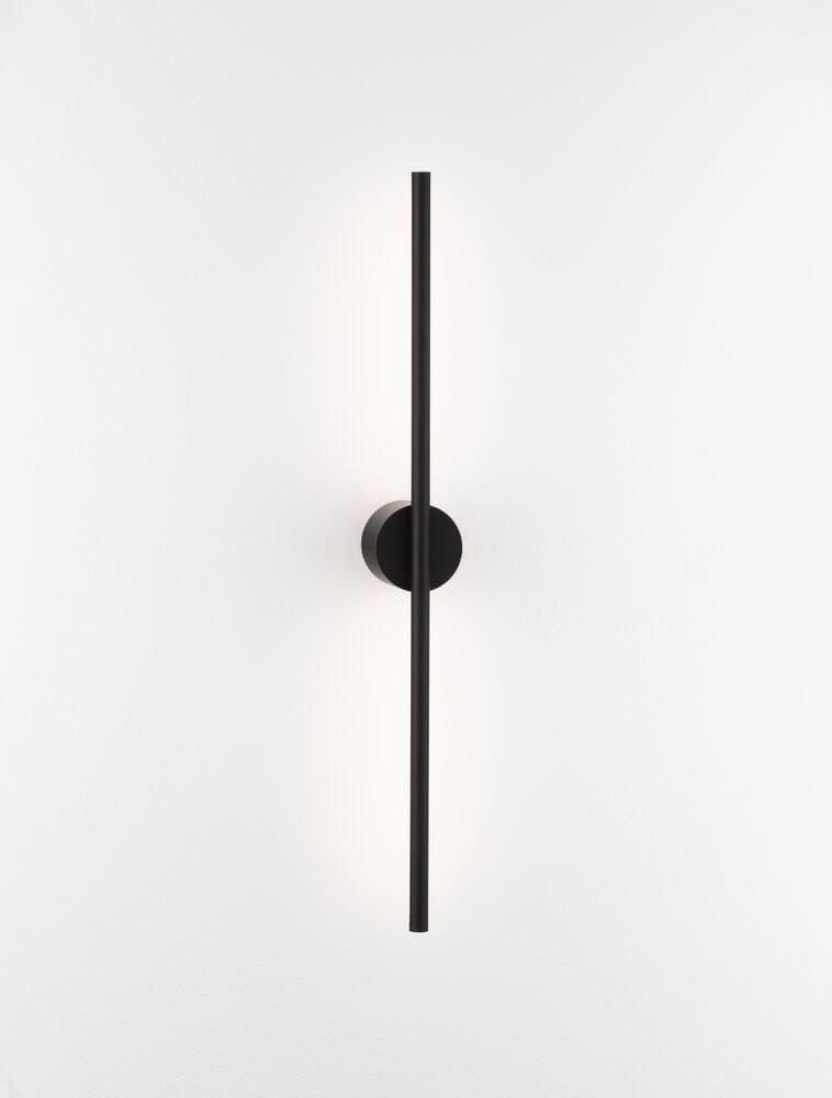 Aden LED Wandleuchte 3000K Schwarz – schlanke 90 cm matte Aluminium-Wandleuchte mit indirektem Licht, minimalistisches Design für moderne Wohnräume
