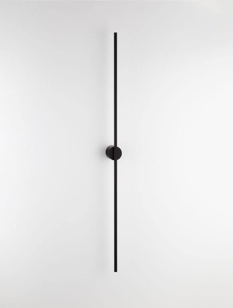 Aden LED Wandleuchte 3000K Schwarz – schlanke 90 cm matte Aluminium-Wandleuchte, minimalistisches Design für modernes Interieur