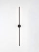 Alt Tag: Aden LED Wandleuchte 3000K Schwarz, schlanke 90 cm LED-Wandleuchte aus mattem Aluminium, minimalistisches Design