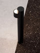 Aduro LED Außenwegeleuchte 3000K Schwarz IP54 modern im Garten, hergestellt aus Acryl und Aluminium.