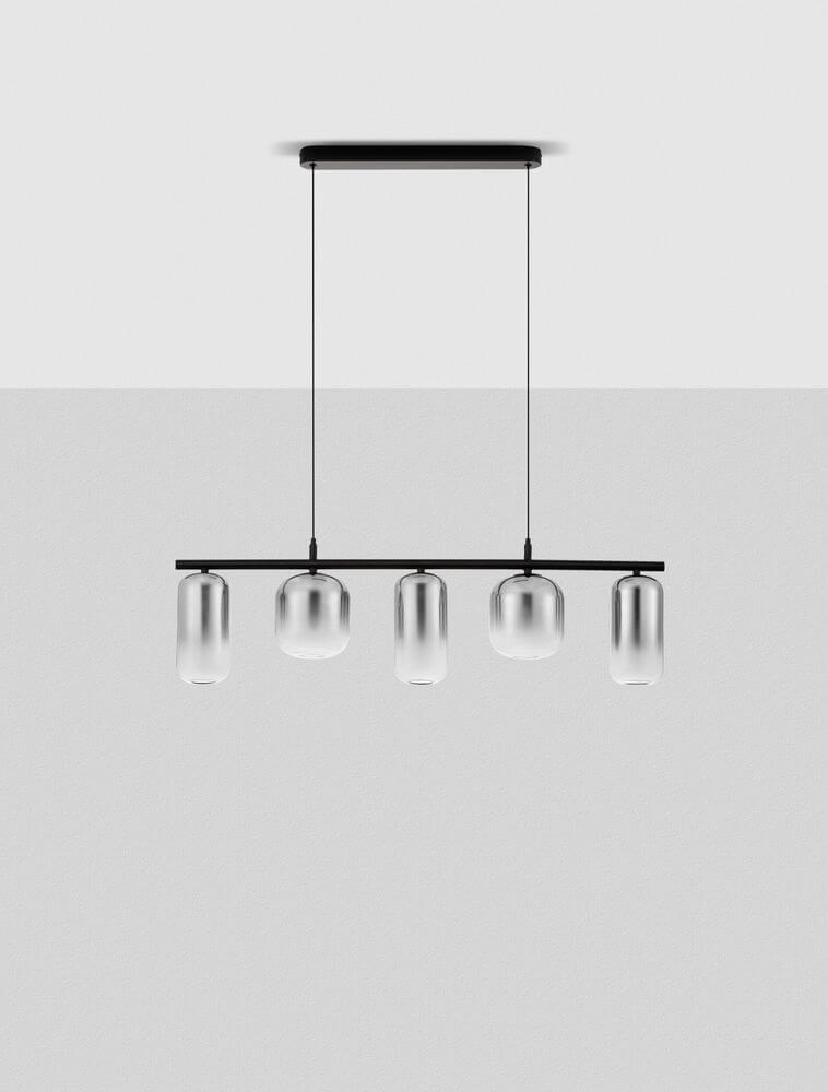 Aelia LED Pendelleuchte Ø 72cm 5-flammig mit elegantem Design und Rauchglas, perfekt für Esszimmer oder Küche.