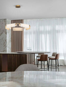 Aider Pendelleuchte 5-flammig Ø 93cm moderne Deckenleuchte über dem Esstisch im eleganten Wohnbereich