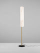 Aider Stehlampe H 160cm mit modernem Design aus Marmor und Metall, ideal für stilvolle Wohnräume.
