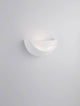 Alas Wandleuchte E14 an einer Wand installiert, modernes und minimalistisches Design.
