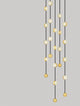 Alcinoe LED Pendelleuchte Ø 38cm mit goldenen und weißen Lichtpunkten auf schwarzen Drähten.