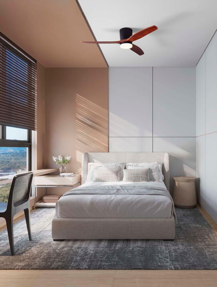 Aloa LED Ventilator Ø 132cm in modern Schlafzimmer mit Fenster und minimalistischem Design.