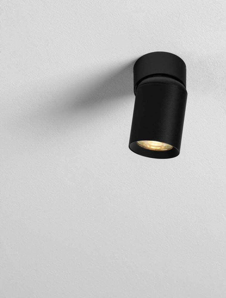 Amecy Deckenleuchte Ø 6cm GU10 in schwarzem Design, ideal für stimmungsvolle Raumbeleuchtung.