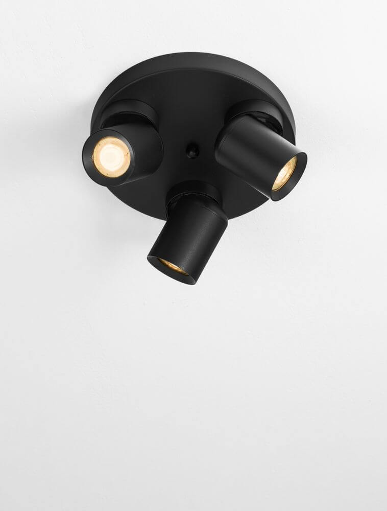 Amecy Deckenleuchte 3-flammig Ø 22cm in modernem Design mit drei schwarzen Spotlights und gemütlichem Licht.