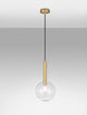 Amelia Pendelleuchte Ø 20cm in stilvollem Design mit goldfarbener Aufhängung und glaskugel.