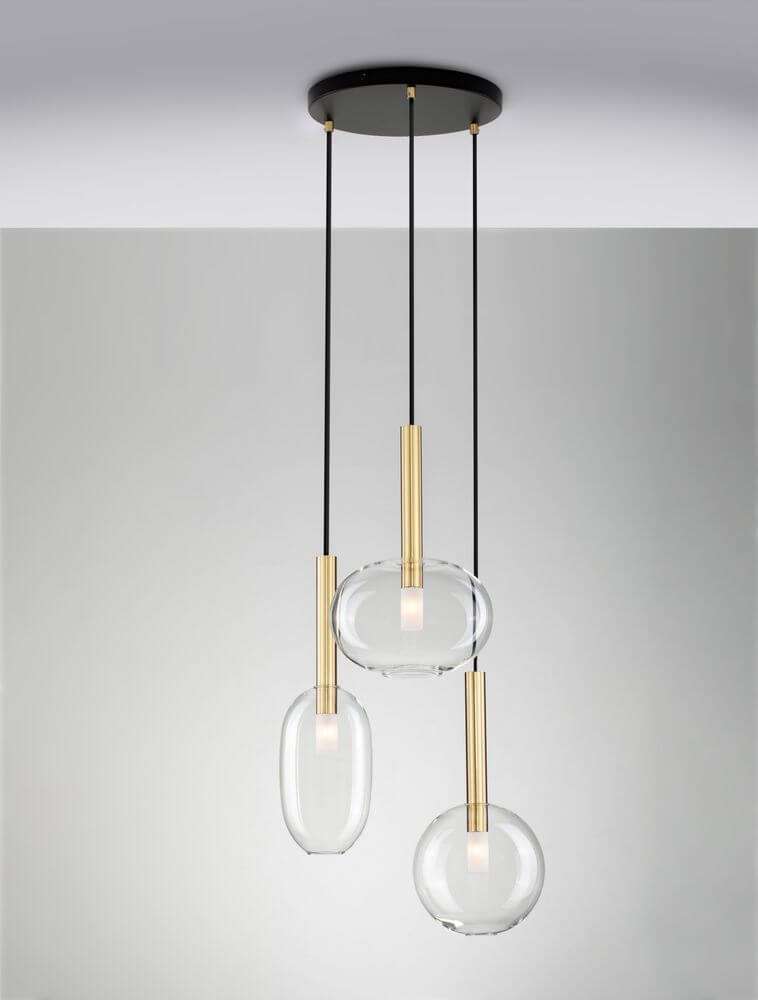 Amelia Pendelleuchte 3-flammig Ø 50cm mit einzigartigen Glasschirmen und elegantem Design.