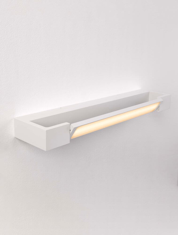 Arga LED Wandleuchte 45cm 3000K IP44 mit warmem Licht, modernes Design, perfekter Einsatz in Badezimmer und Wohnraum.
