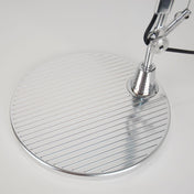 Artemide Tolomeo Lettura Bodenplatte - runde, glänzende Bodenplatte für Stehleuchte mit Streifenmuster.