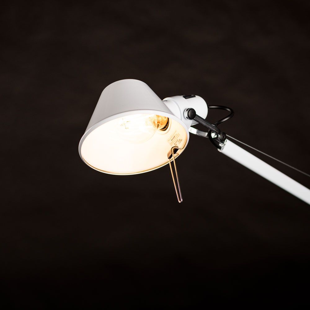 Artemide Tolomeo Parete aplique con bombilla LED regulable