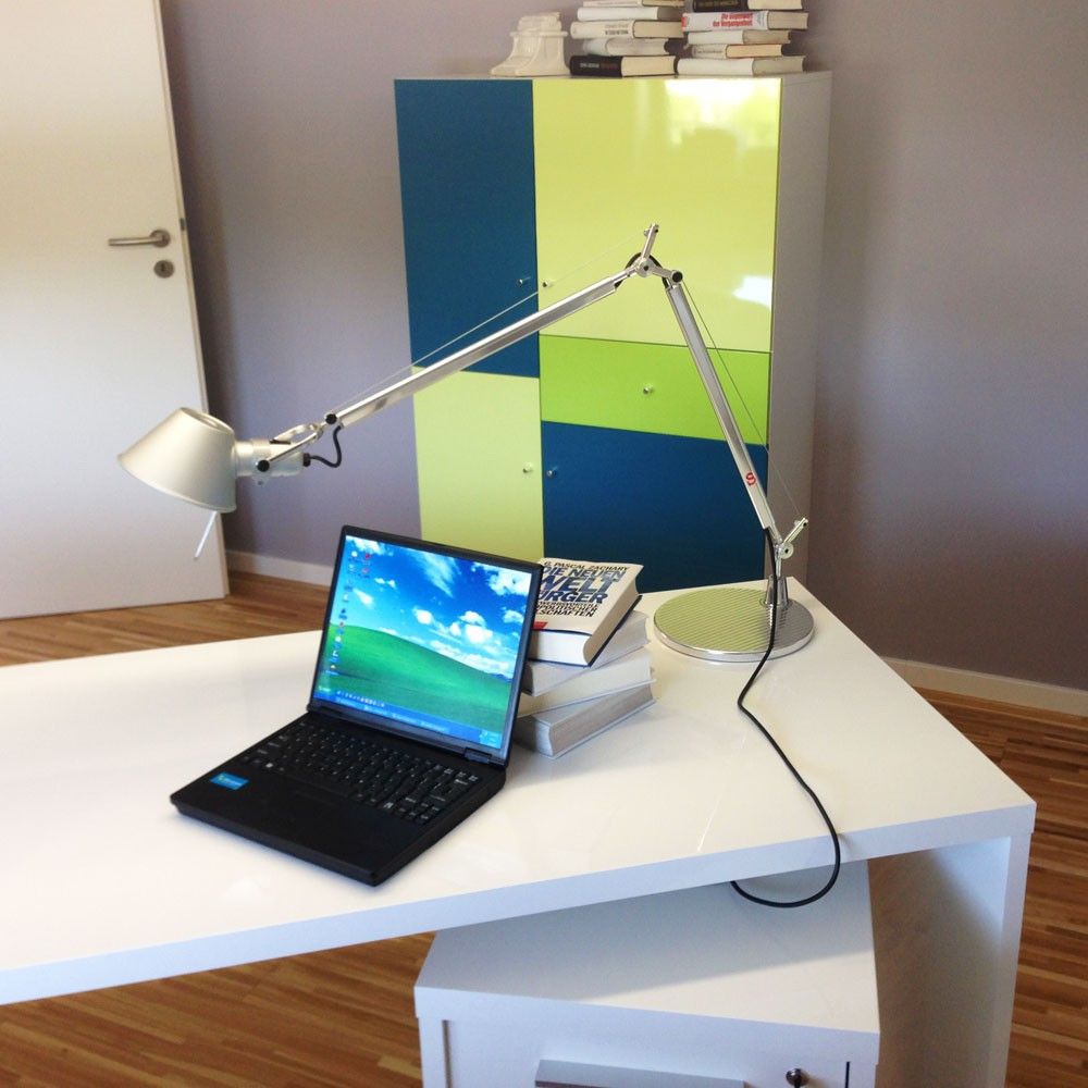 Artemide Tolomeo Tavolo lámpara de sobremesa con bombilla LED regulable