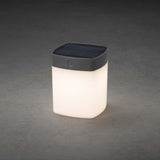 Graue Solar LED Leuchte Assisi mit opalen Acrylglas