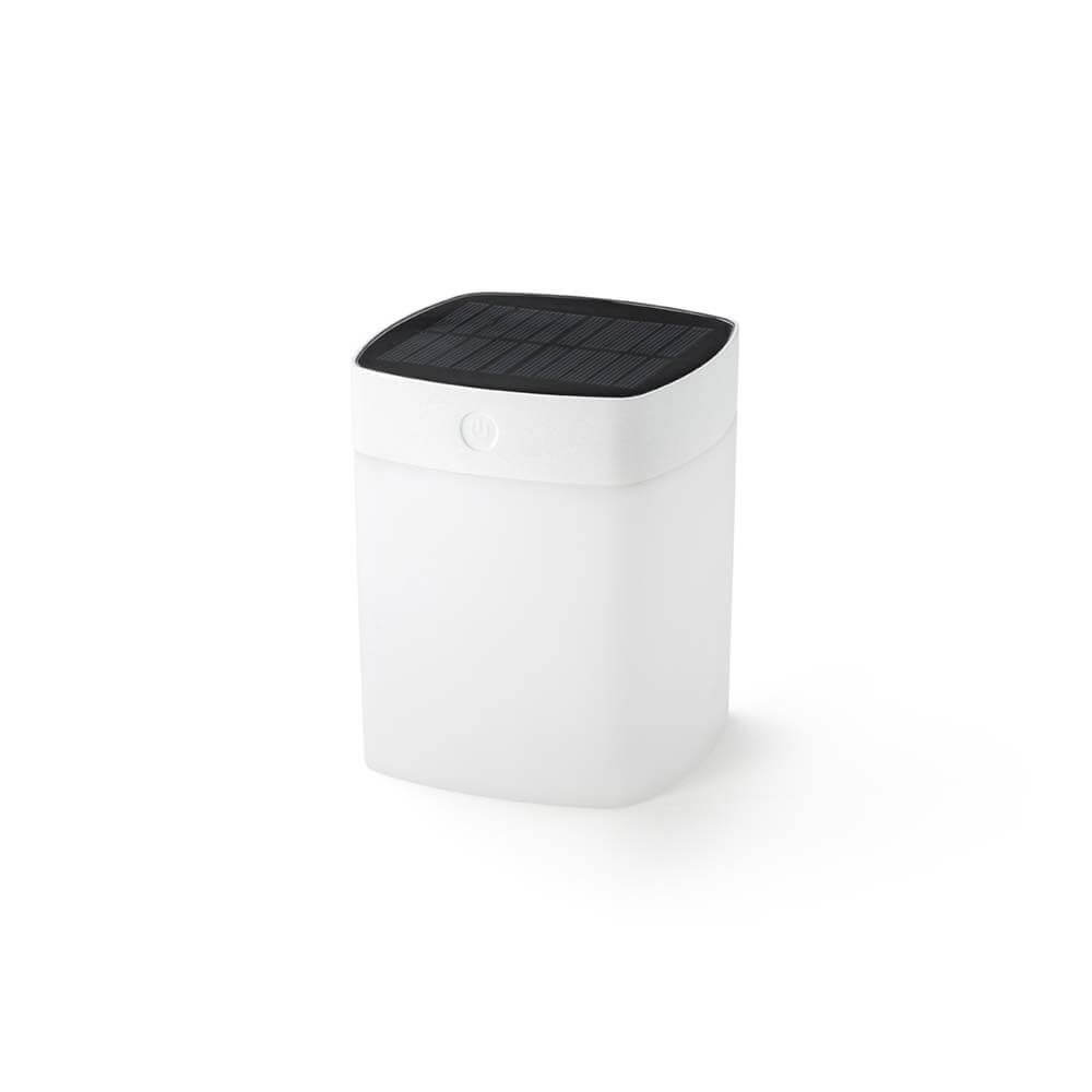 Assisi Solar LED Leuchte Weiß, opales Acrylglas in modernem Design mit Solarpanel und dimmbarem Licht.