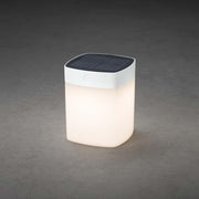 Assisi Solar LED-lampa Vit, opaliserande akrylglas i minimalistisk design och elegant belysning.