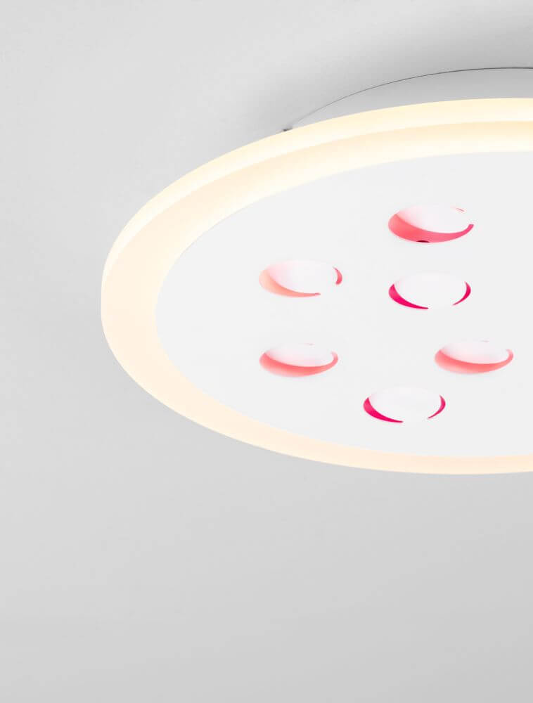 Astro LED Deckenleuchte 3000K Weiß mit modernem Design und weichem Licht, ideal für jeden Raum.