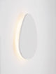 Atena LED Wandleuchte 3000K Weiß an einer Wand, zeigt modernes und elegantes Design.