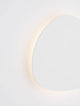 Atena LED Wandleuchte 3000K Weiß mit sanfter, integrierter Beleuchtung in einem modernen Design.