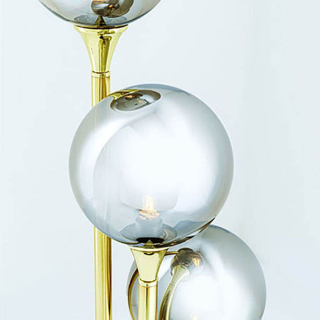 Al Capone Tre bordlampe 82,5cm med tre lampeskærme i elegant design.