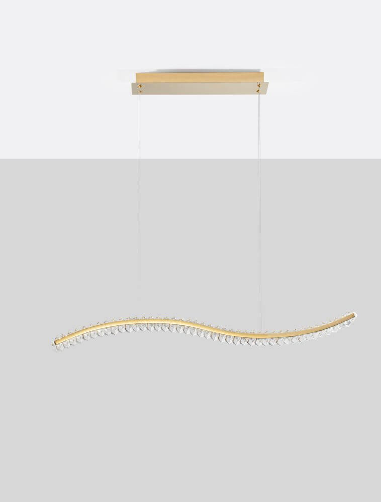 Aurelia LED Pendelleuchte 3500K: elegante Pendelleuchte mit verchromtem Metall und K5-Kristallen für stilvolle Raumbeleuchtung.