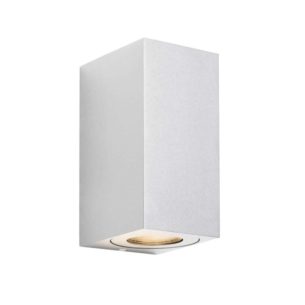 Außen-Wandleuchte Canto Maxi Kubi 2 IP44 Weiß mit skandinavischem Design und doppelter Lichtabstrahlung.