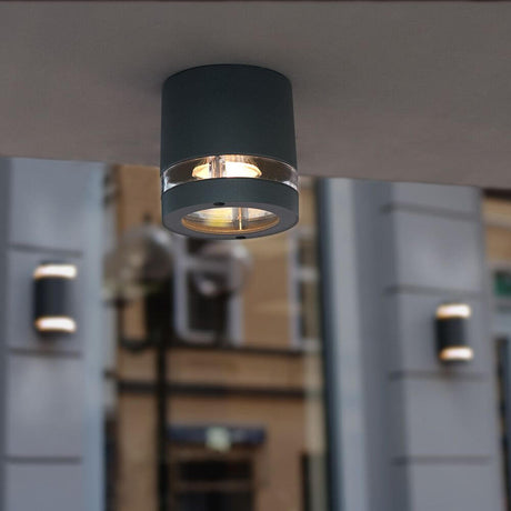 Außen-Deckenleuchte Focus IP44 Anthrazit - stilvolle Außenbeleuchtung mit modernem Design und klarer Lichtauslass.