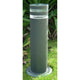 Pollerlampe Focus IP44 40cm Anthrazit auf grünem Rasen mit modernem Design und seitlichem Lichtschlitz.