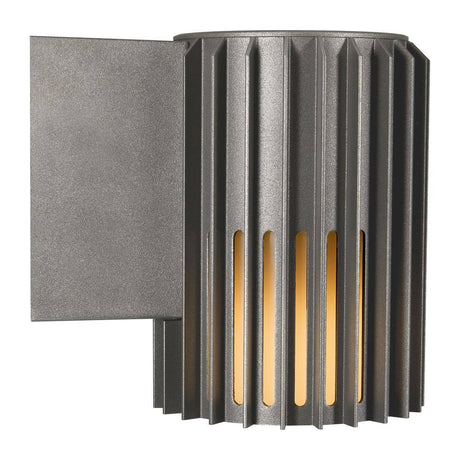 Utendørs vegglampe Aludra Seaside IP54 med skulpturelt design og moderne minimalisme for uteområder.