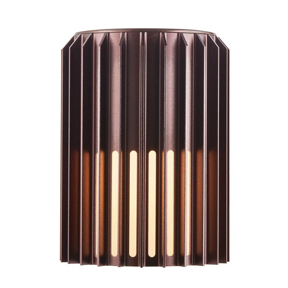 Außenwandlampe Aludra Seaside IP54 – moderne Wandleuchte mit skulpturalem Design für den Außenbereich.